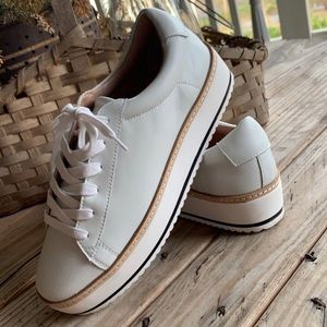 Chelsea & Violet White Platform Sneakers!!